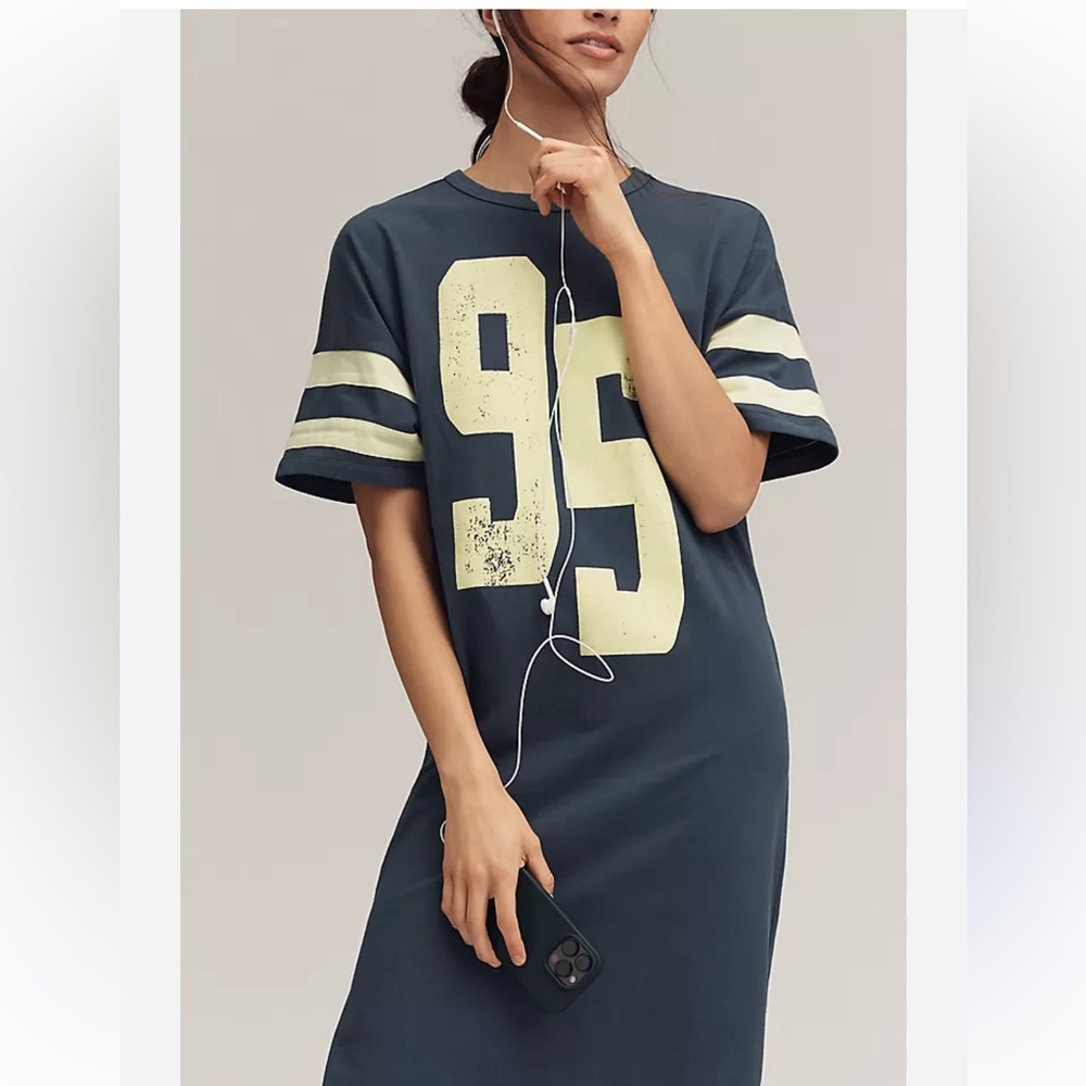 ANTHROPOLOGIE daily practice graphic maxi/ midi dress. sz medium. SOLD OUT.
